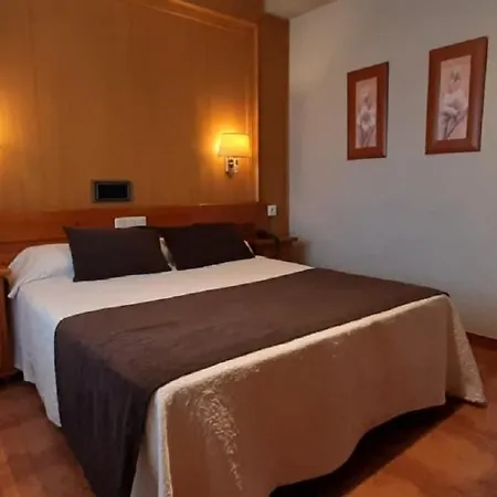 Real De Hotel