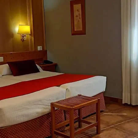 Real De Hotel