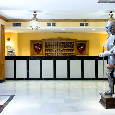 Hotel Real De 3*